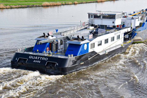 Quattro 02336586 md2b Bath05042023&copy;LeoS (141) DB